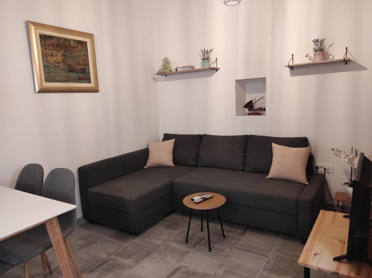 Apartments Bepi Komiza Ngoại thất bức ảnh